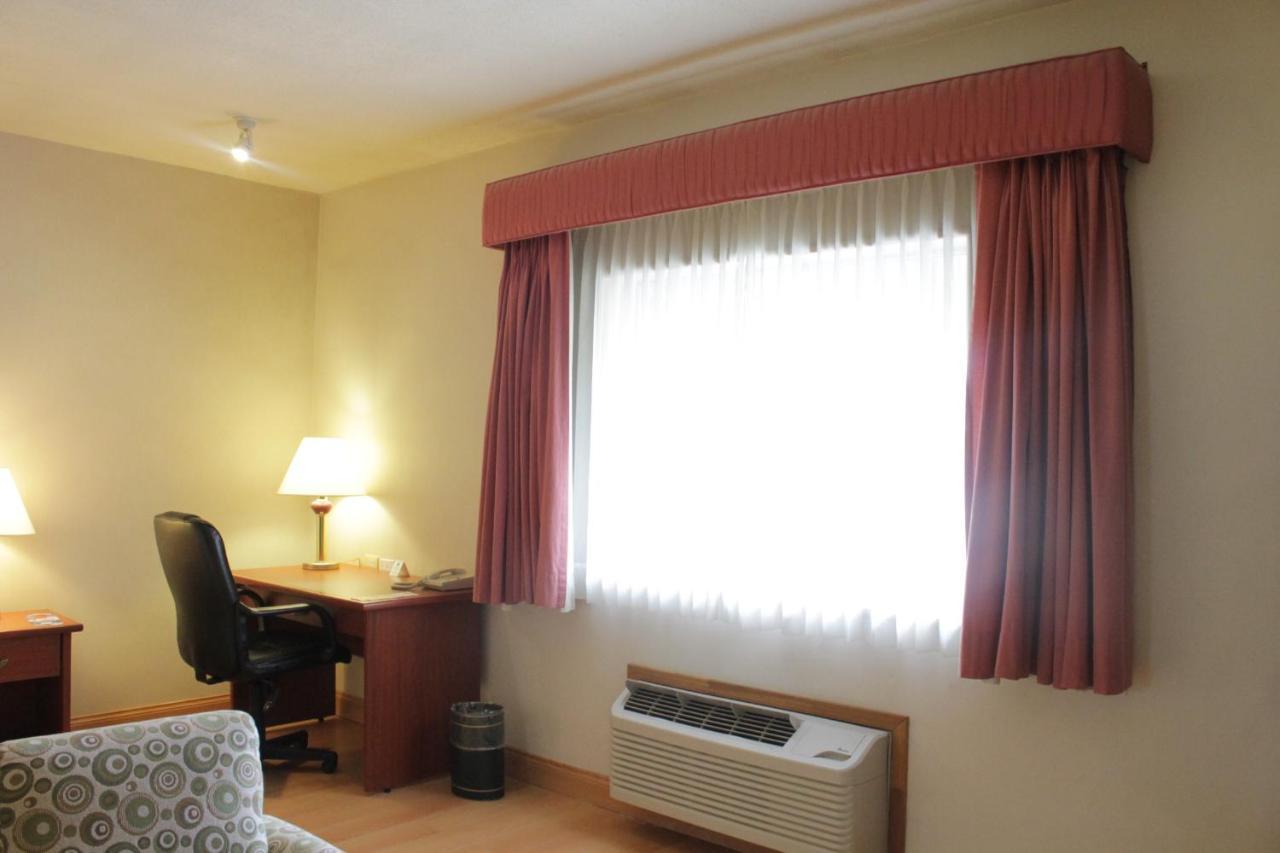 Holiday Inn Express Chihuahua By Ihg Εξωτερικό φωτογραφία