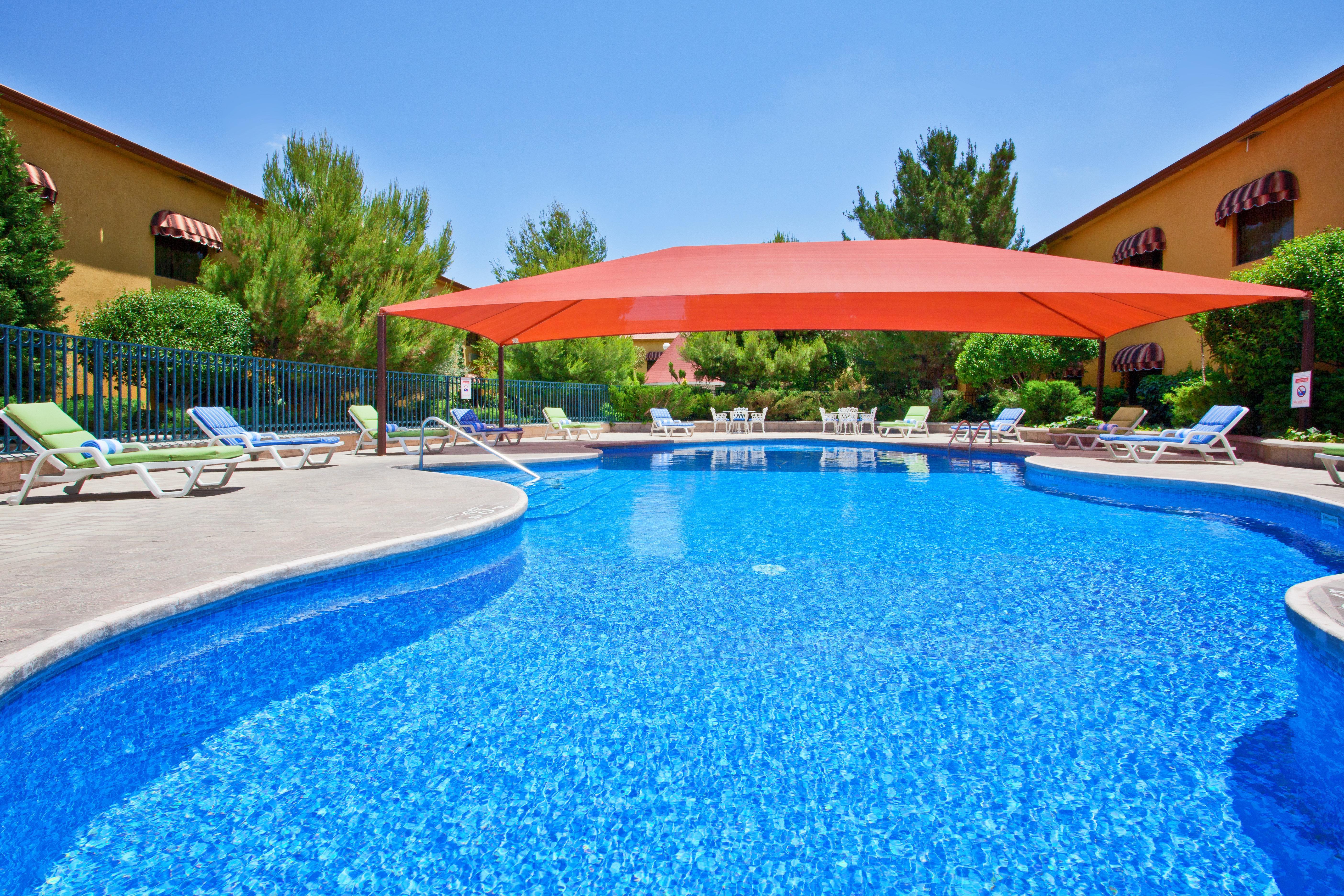 Holiday Inn Express Chihuahua By Ihg Εξωτερικό φωτογραφία